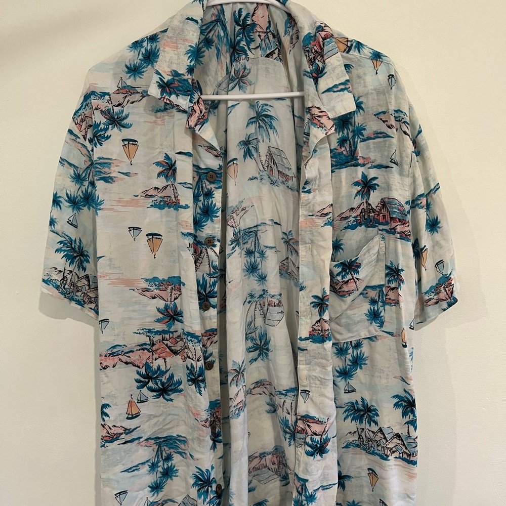 Hawaiian Button up
